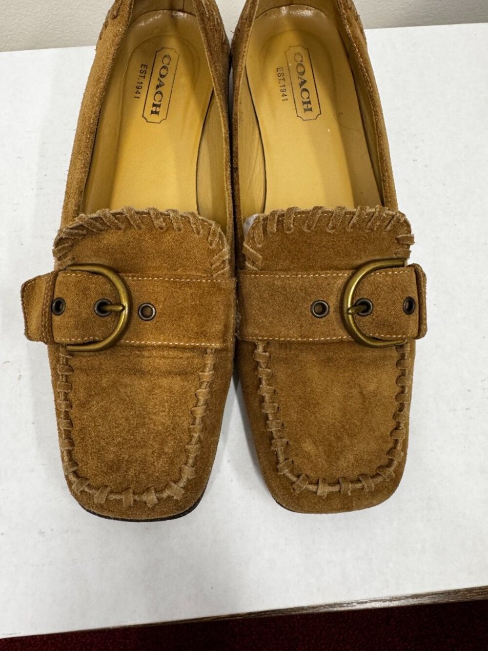 Vintage COACH Womens' Camel Natural Suede Flats Penny Loafers Buckle Stitch Deta - Picture 2 of 10